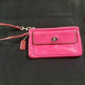 COACH Magenta/Pink leather wristlet with toggle